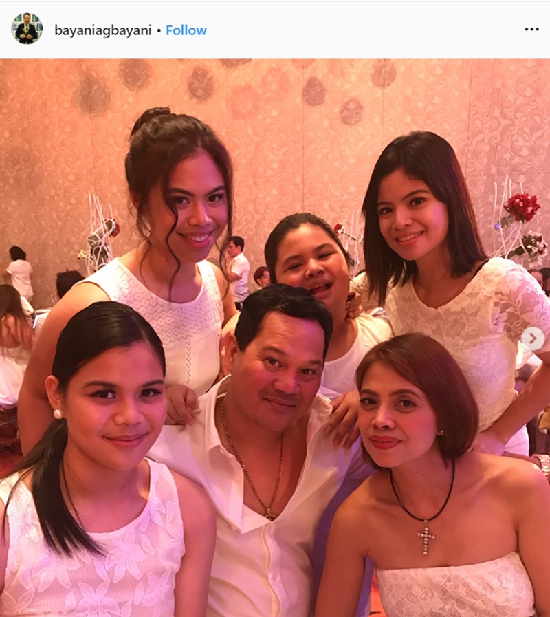 22 Photos of Bayani Agbayani with the special women in his life